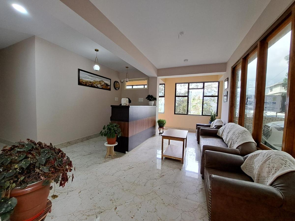 Snow White Retreat Hotel And Restaurant Gangtok Esterno foto